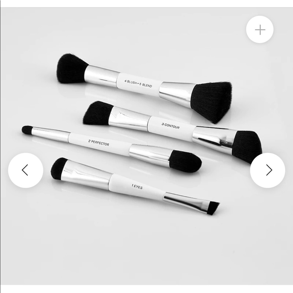 COPY - Woosh Beauty Double ended makeup brush set